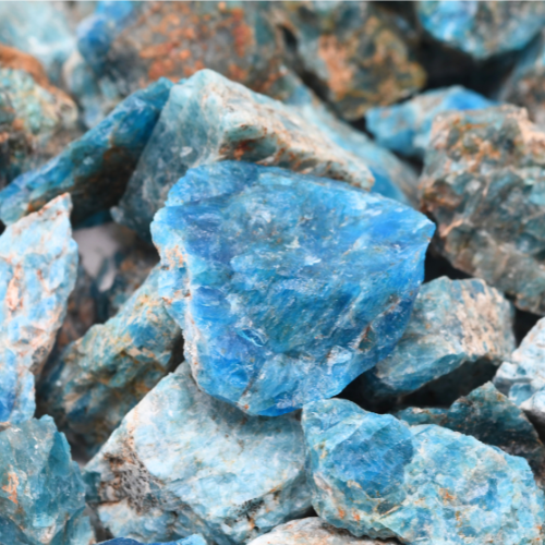 PIERRE BRUTE APATITE 2CM A 4CM (LOT 1KG)