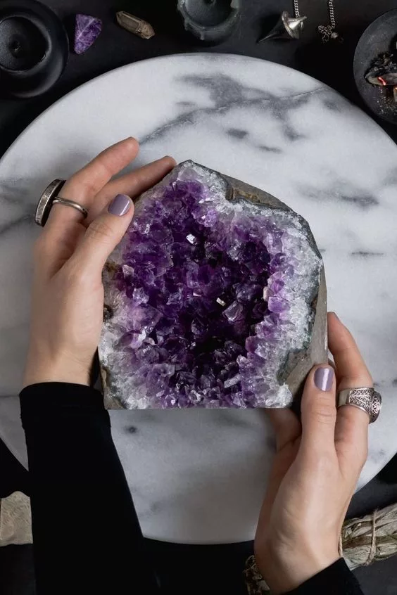 Nettoyer et recharger l’Améthyste