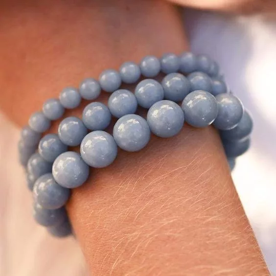 Nettoyer et recharger l’Angélite